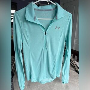 Under Armour Threadborne women’s top Size Small